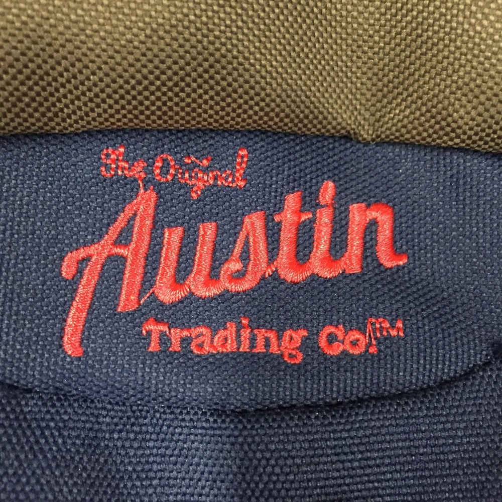 Austin Trading Co Bungee Cord Backpack School Bag 17in Navy Blue Green Red